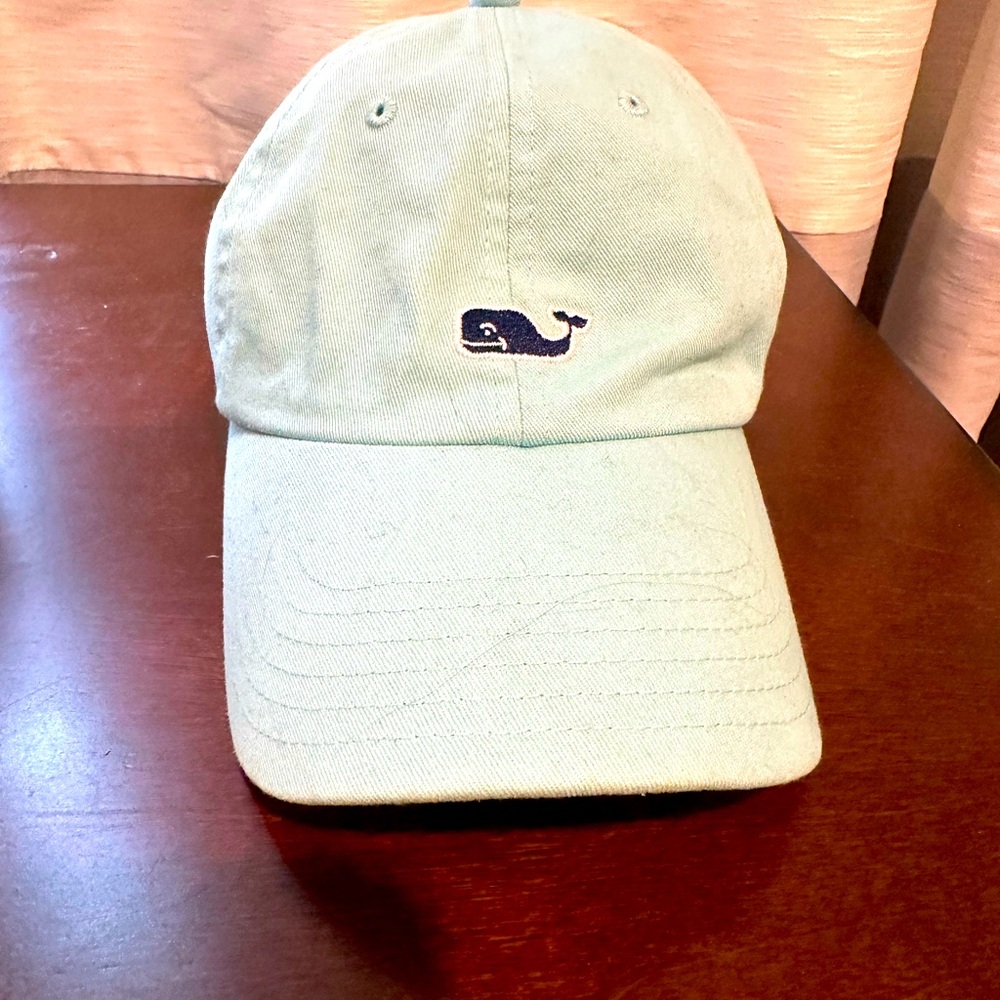 Women’s Vineyard Vines Hat